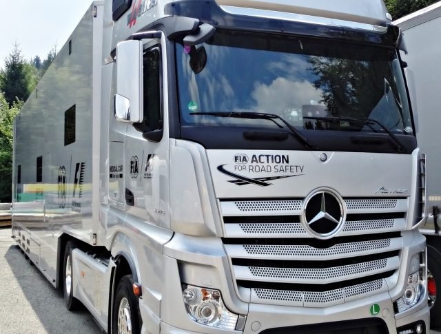 truck, formula 1, mercedes, white, sauber, truck, truck, truck, truck, truck
